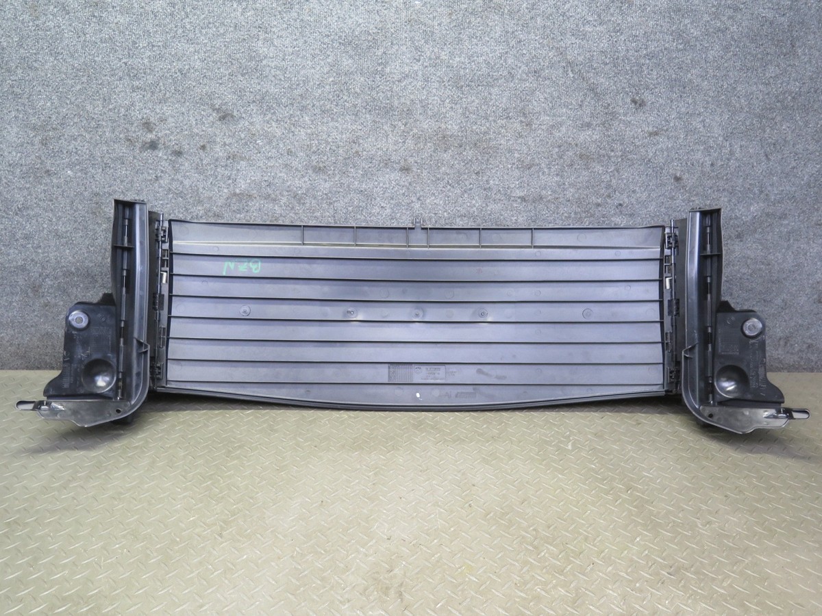 2003 BMW Z4 Roadster E85 Convertible Top Compartment Cover Panel