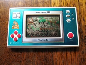 NINTENDO Donkey Kong Jr. Game and Watch (DJ-101) in Excellent Condition