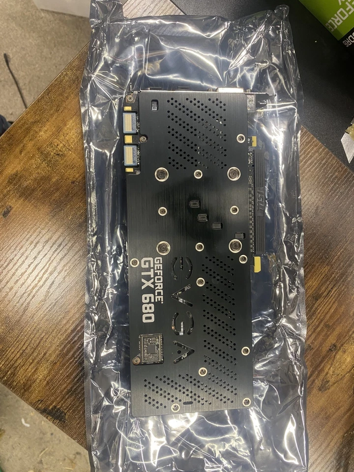 MSI Nvidia GeForce GTX 680 2GB MSI Afterburner Graphics Card N680GTX-PM2D2GD5 - Image 3 of 4