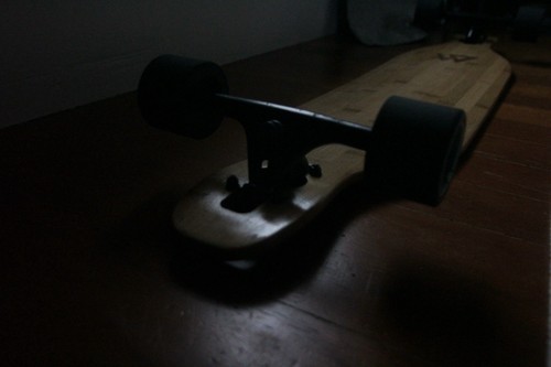 Longboard - MAGNETO carbon fiber bamboo skateboard. Very very good condition. - Picture 5 of 12