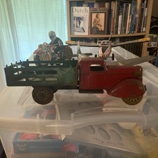 VINTAGE 1940  s WYANDOTTE PRESSED STEEL Stake Bed TRUCK
