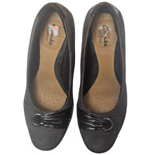 Clarks Artisan Women Size 7M Brown Suede Patent Leather Career Pump Active