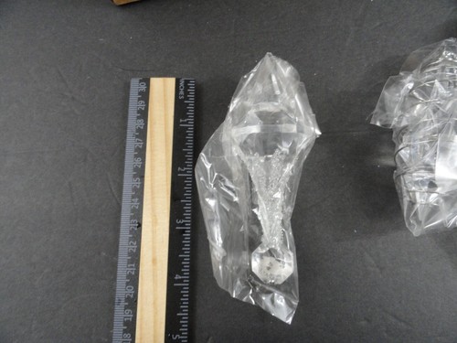 3 Avon Christmas Dazzling Drop Ornaments Acrylic Crystal Silver Tone Metal VTG - Picture 2 of 6