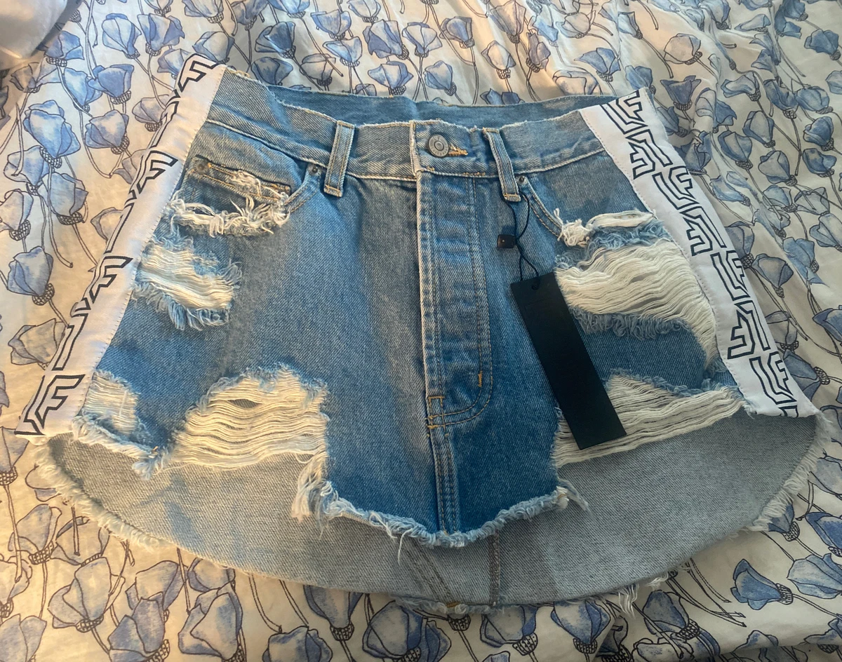 NWT Women s LF The Brand Adriana Mini Denim Destroyed Skirt Size 26 268