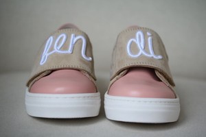 fendi girls trainers