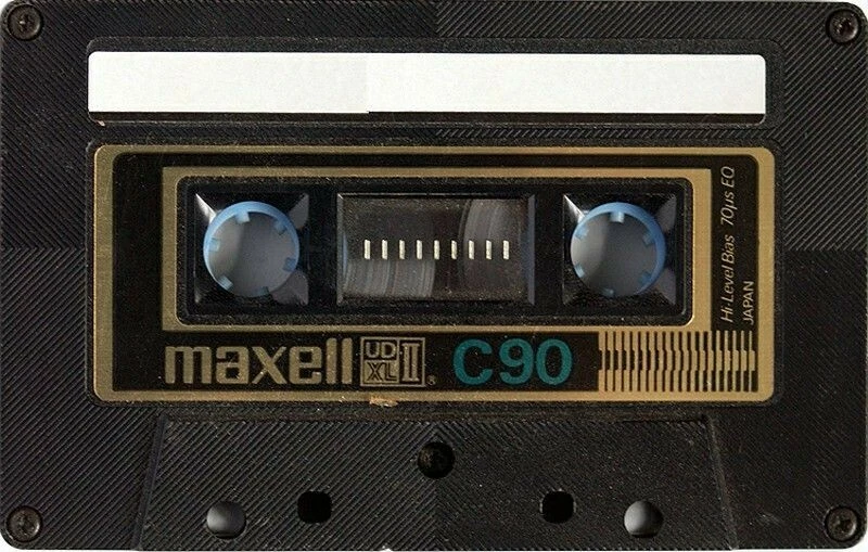 vtg used blank/recordable MAXELL UD XL II C90 cassette tape - D6 vtg used blank/recordable MAXELL UD XL II C90 cassette tape - D6