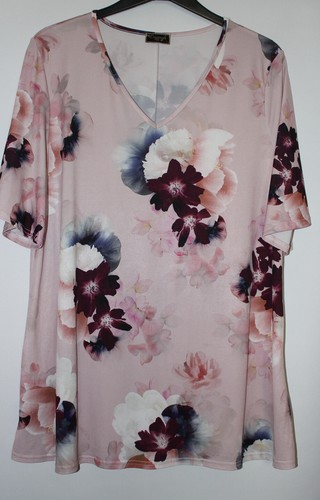 Originals Smooth Feel Pink Mix Floral Top Size L