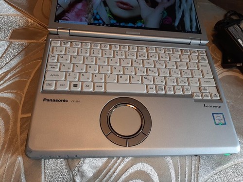 Panasonic Let's Note CF-SZ6 Intel Core i5 7300U 2.60GHz SSD 256GB RAM 8GB 12.1in - Afbeelding 2 van 9