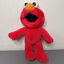 Sesame Street Pal of Month Collectible Elmo March 2000, Fisher Price Plush