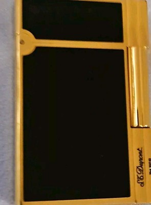 S.T.Dupont Gatsby Lighter Black Lacquer And Gold Plated Excellent 