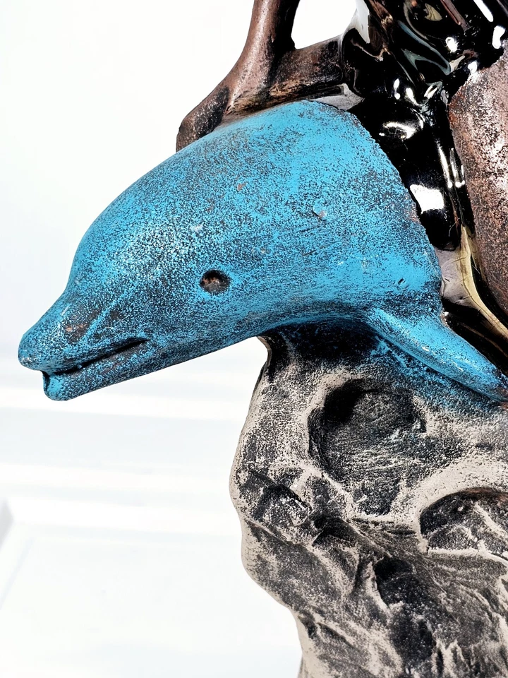 Decoración artística de mesa de arcilla de delfín montando de colección para mujer, 12" Foto 4 de 4