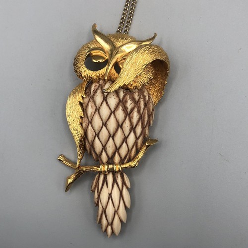 Razza Sleepy Shy Owl Pendant Gold Tone & Resin Statement Necklace Sitting Branch