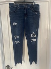 American Eagle Women  s Next Level Stretch Jegging Dark Wash Distressed 18R