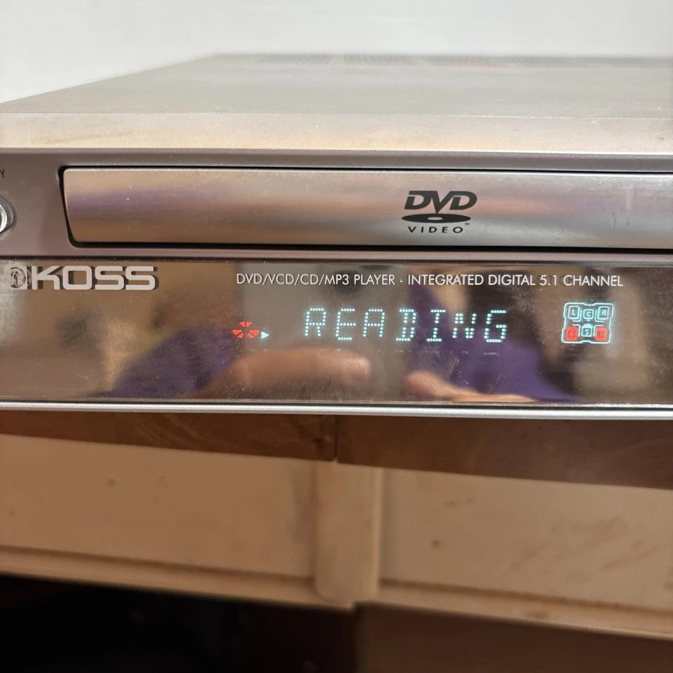 Reproductor de DVD/VCD/CD/MP3 Koss KS3102, Digital 5.1, Dolby Digital Foto 2 de 4