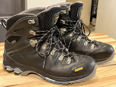 ASOLO ERGO GTX BLACK LEATHER WINTER GORE-TEX HIKING ANKLE BOOTS WOMENS US 9