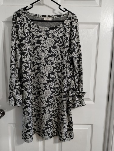 Long Sleeve, Gray And Off-white Floral Dress, XL Loft