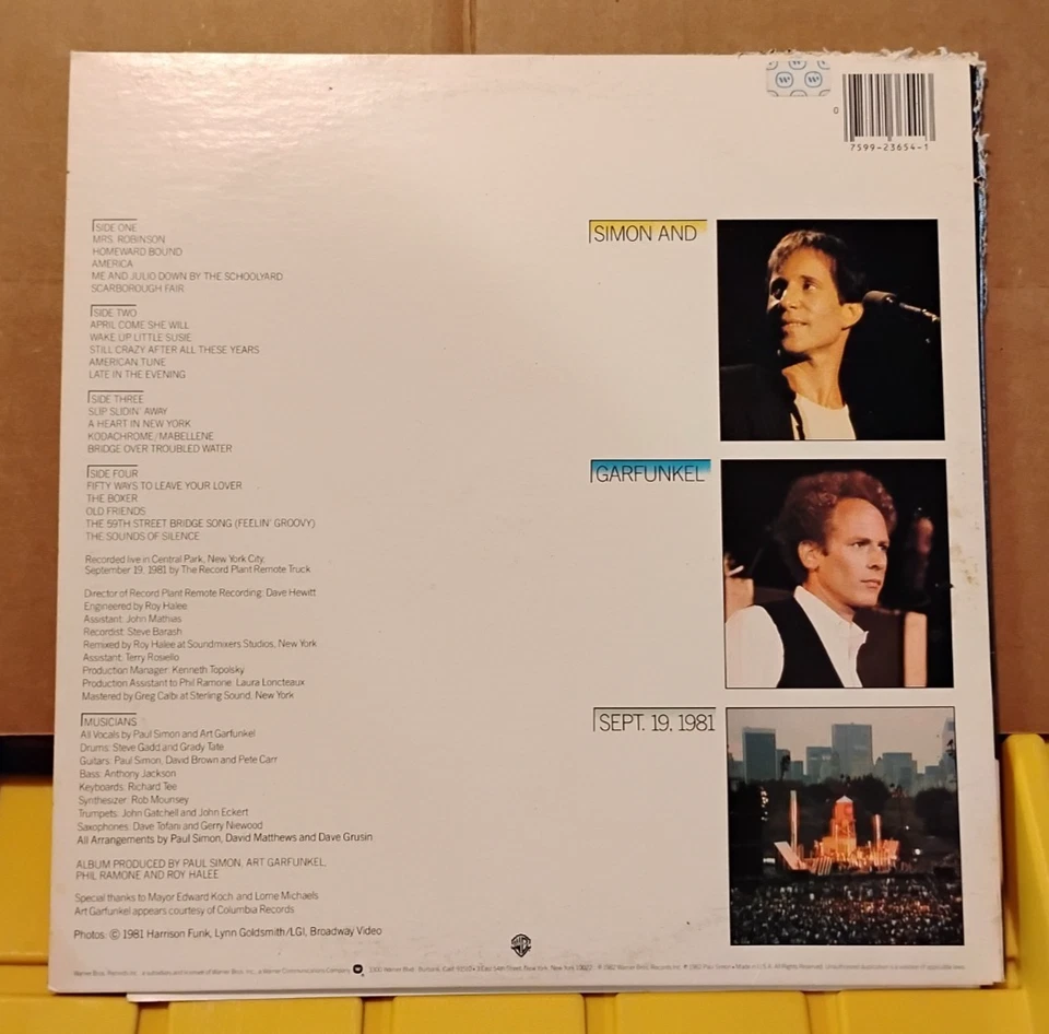 Simon And Garfunkel The Concert In Central Park 2 LP Set 1982 - Image 2 of 4