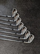 Wilson FG Tour V4 Iron Set 4-PW Regular Steel Shafts