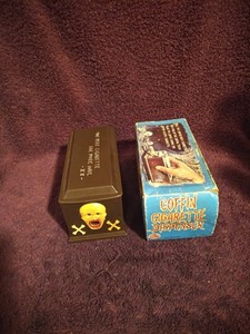 VINTAGE COFFIN CIGARETTE DISPENSER PLASTIC WITH ORIGINAL BOX