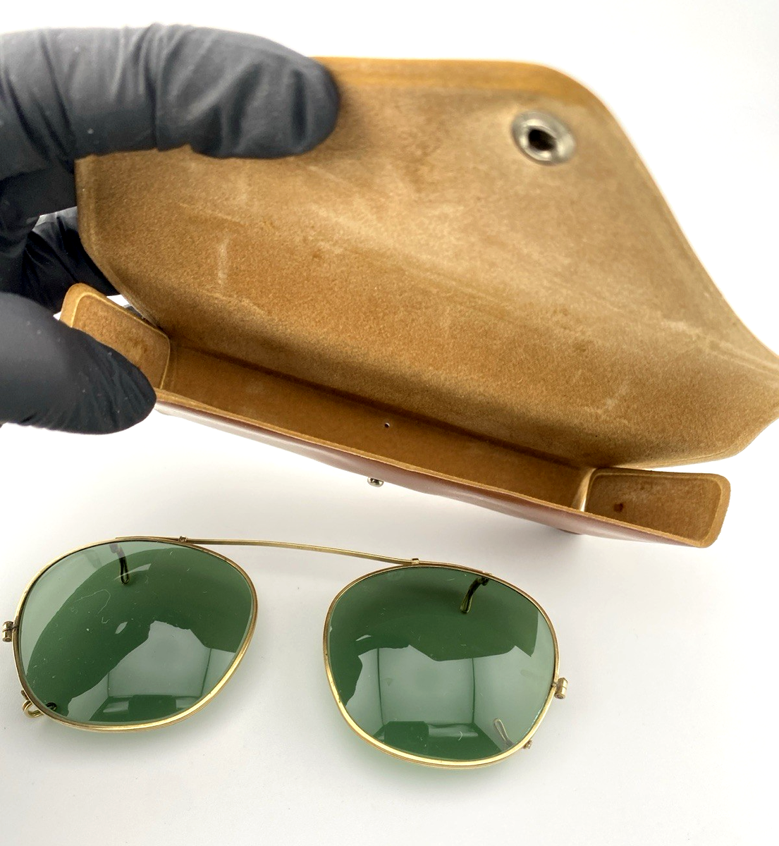Bausch Lomb Ray Ban Ray Lite Clip On Sunglasses BL 48 Gold Tone