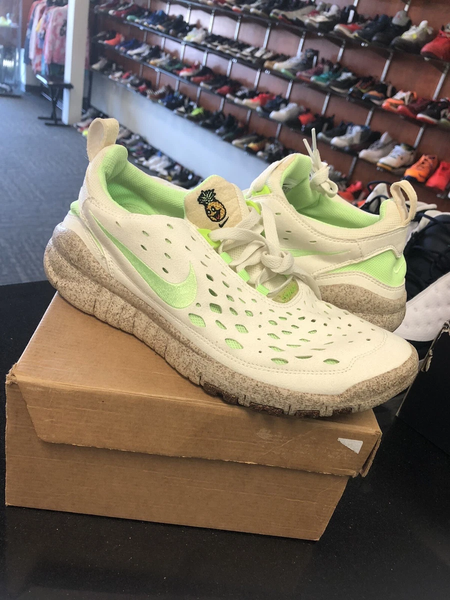 nike free run happy pineapple