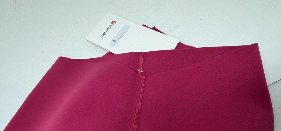 Lululemon Glow Up HR Tight 25” Magenta Smoke Size 14 Running Leggings - Image 3 of 4