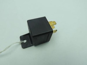 Реле bosch 0332209150