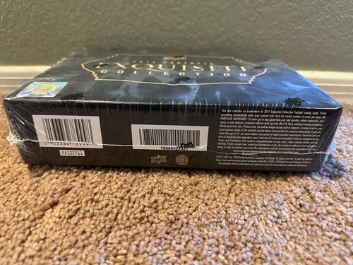 2011 Upper Deck Football Exquisite Collection Sealed - Picture 4 of 6
