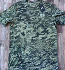NWT Mens Under Armour XL Dark Green/Green/Olive Camouflage Loose Fit Shirt XL