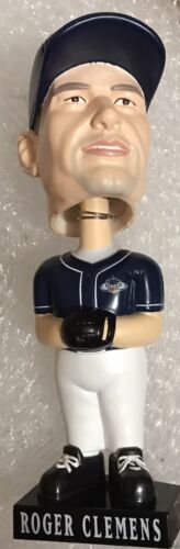 2002 Roger Clemens Bobblehead Figurine     (1571) - Picture 1 of 3