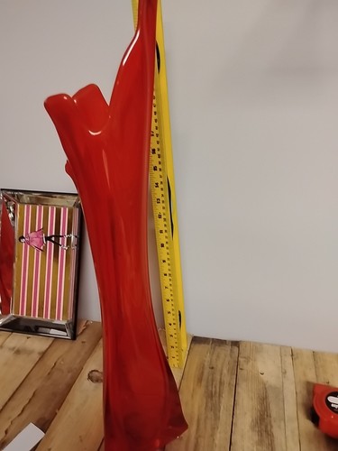 Vtg Viking Swung Glass Vase 24" Red Ribbed Triangular Bottom HEAVY - Picture 5 of 9