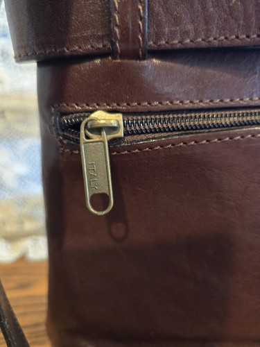 Chestnut Brown Italian Leather Purse Handbag Shoulder Bag Changes To Backpack - Picture 9 of 19