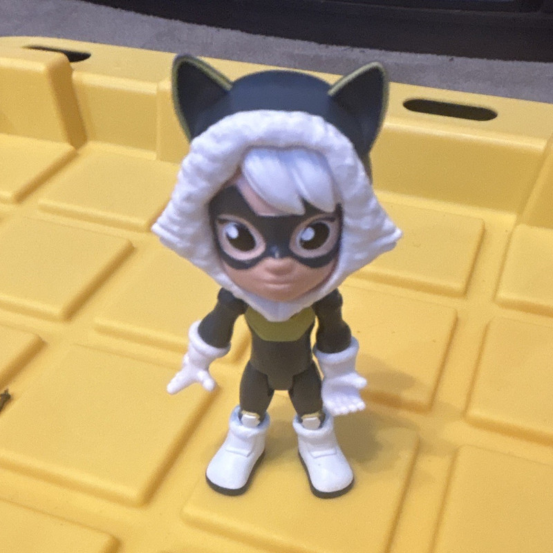 Black Cat Plastic Figure w/ Mask, Mini Collectible, Black/White/Yellow