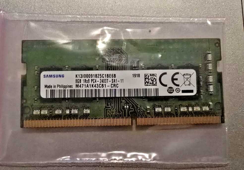 超特価アイテム Samsung 8GB 1Rx8 PC4-2400T-SA1-11 2枚 【公式通販】