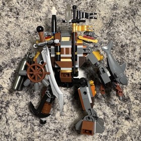 LEGO the LEGO Movie MetalBeard's Duel (70807) Complete Builds Incomplete Figs