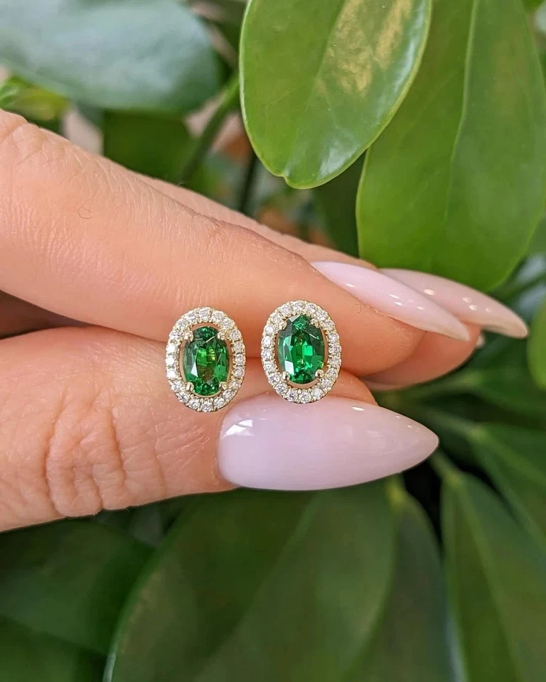 5.00 Ct Oval Cut Natural Green Emerald Diamond Earring Stud 14K Real Yellow Gold - Image 4 of 4