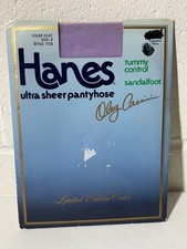 Hanes Vintage Pantyhose Size B Color Lilac Purple 710S NEW Oleg Cassini n/used