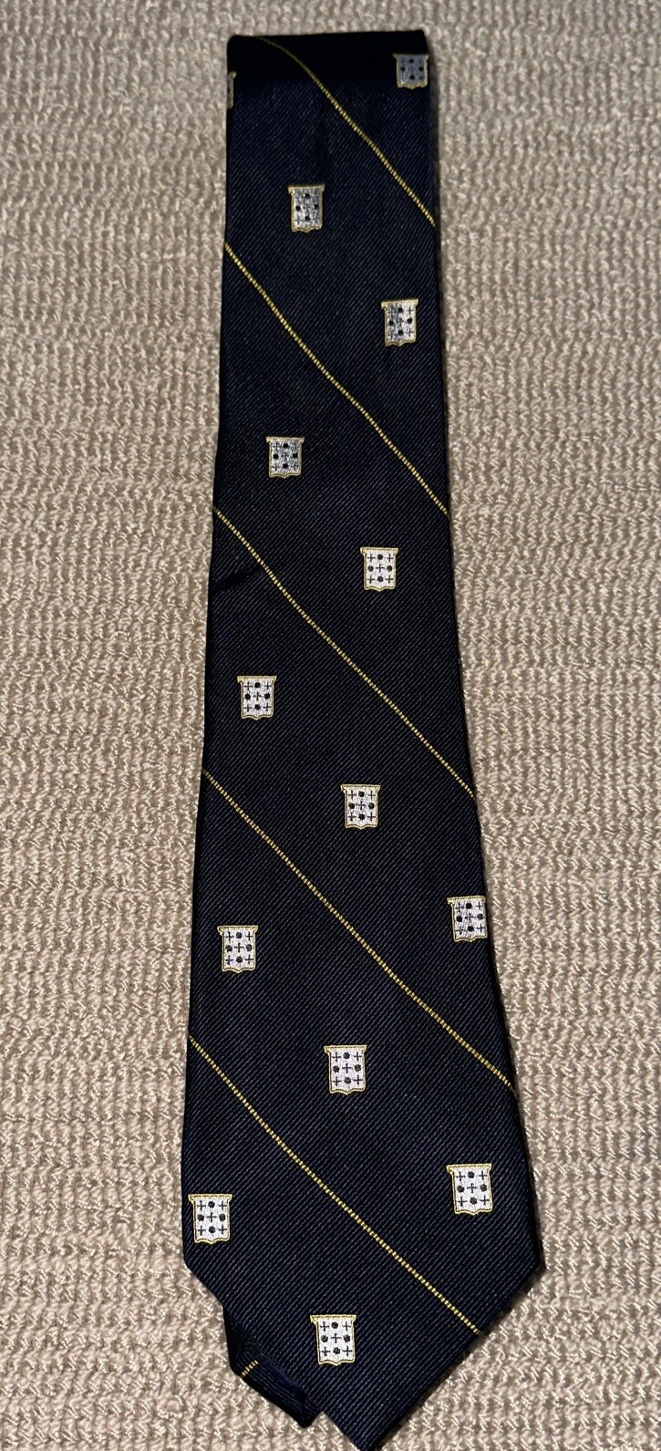 Picture 1 of 4