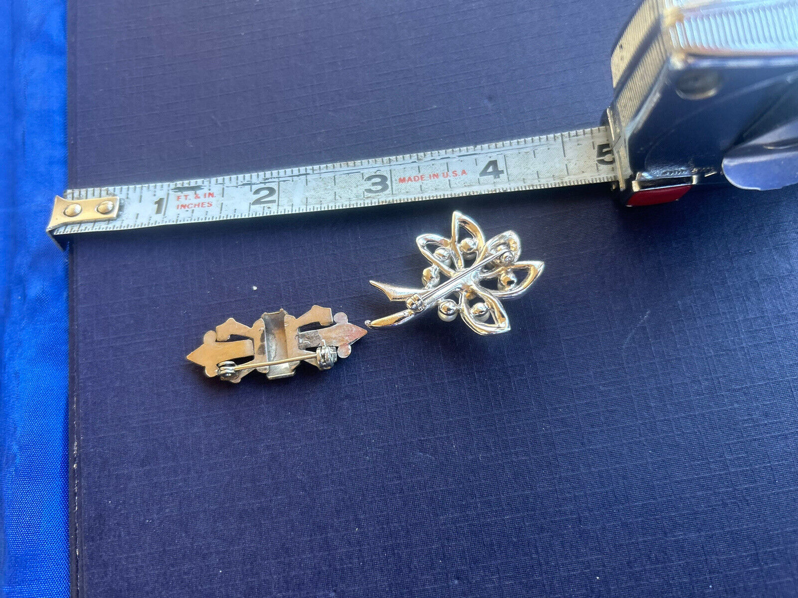 Two Retro 1950’s Vintage Brooches One With Rhines… - image 2