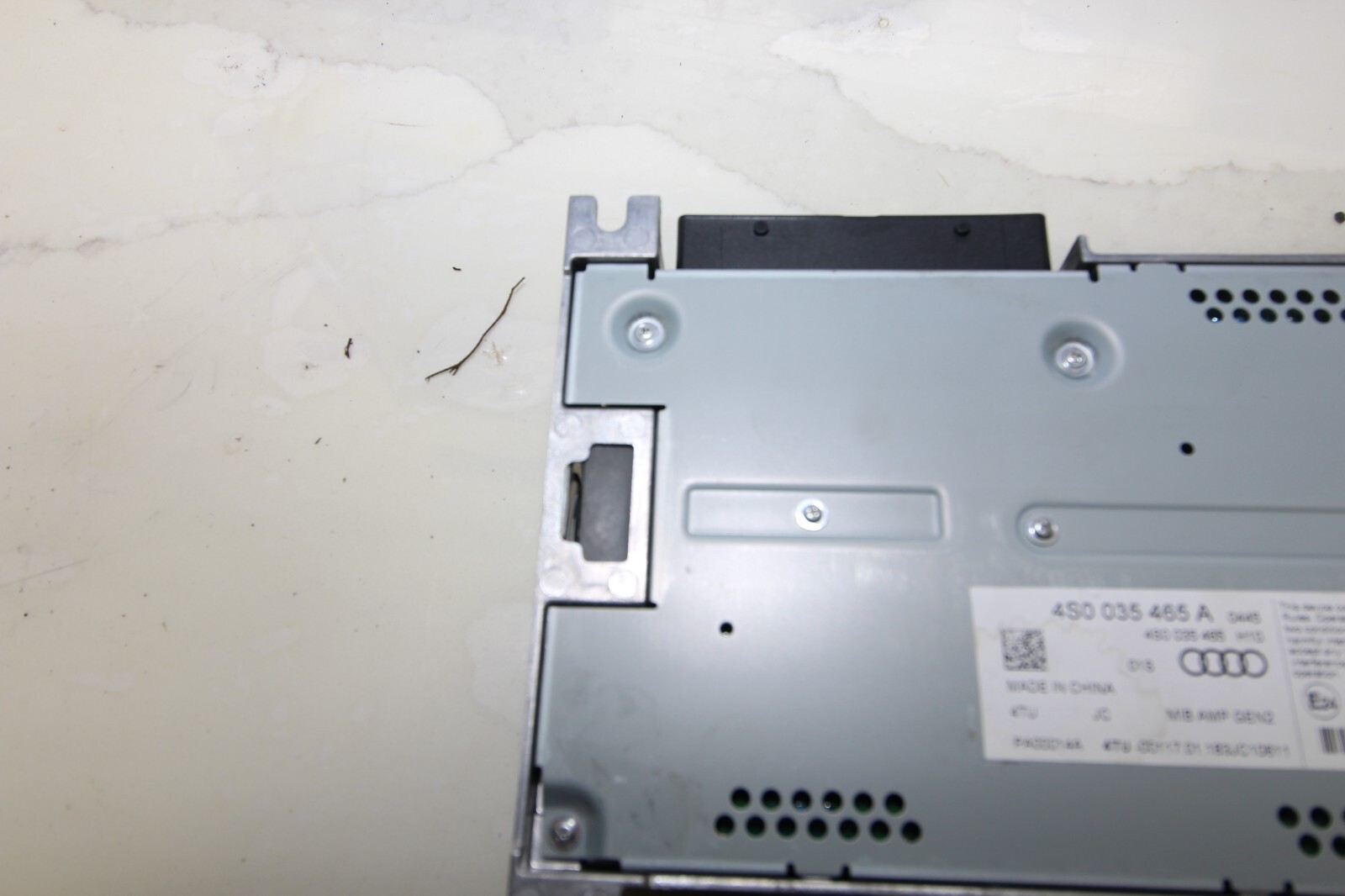 17-21 AUDI R8 V10 PLUS  OEM  BANG & OLUFSEN AUDIO SOUND AMPLIFIER 4S0035465A