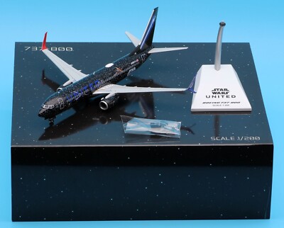 JC Wings 1:200 United Airlines Boeing B737-800 Diecast Aircraft