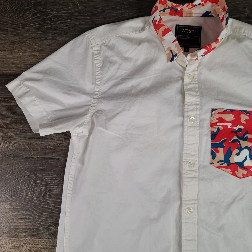 WESC Blanco Camuflaje Abotonable Para Hombres Pequeño Andy Warhol Conspiración Edición Limitada RARO Foto 3 de 4
