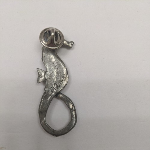 Silver Tone Seahorse Pin signed ADAMS - Picture 2 of 4