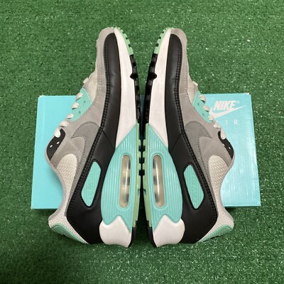 Size 8.5- Nike Air Max 90 CD0881 100 Hyper Turquoise SUPER CLEAN