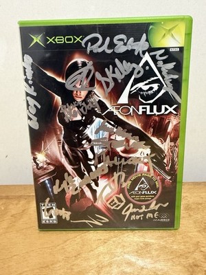Aeon Flux (Microsoft Xbox, 2005) *SIGNED BY DEV TEAM* Complete W/ Movie Ticket