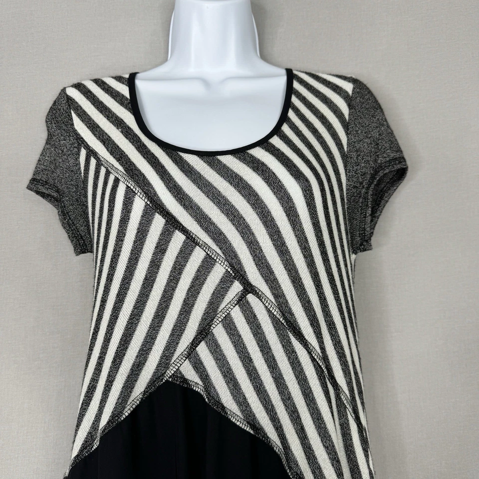 Vestido feminino Deca Paris 3/EUA 10 preto midi listrado em camadas Lagenlook artístico funky - Imagem 2 de 4