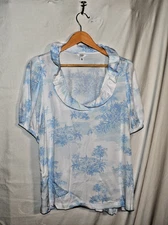 Crown & Ivy Women’s Top XL Blue White Ruffle Neck Short Sleeve Blouse 222