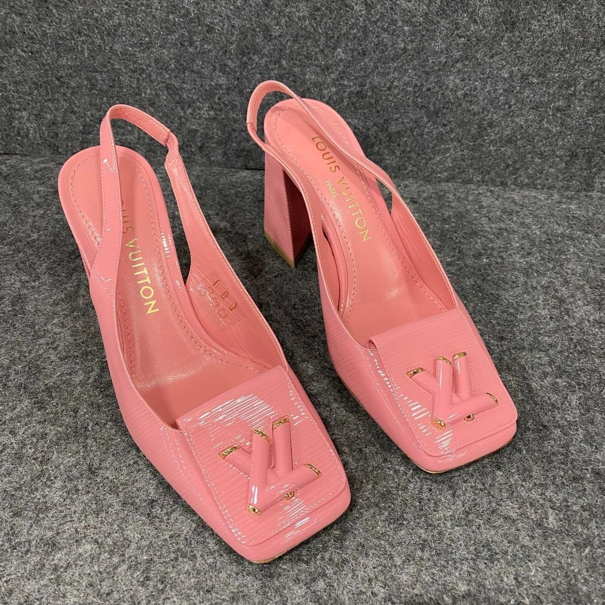 Louis Vuitton Pump High (3-3.9 in) Heel Height Heels for Women for