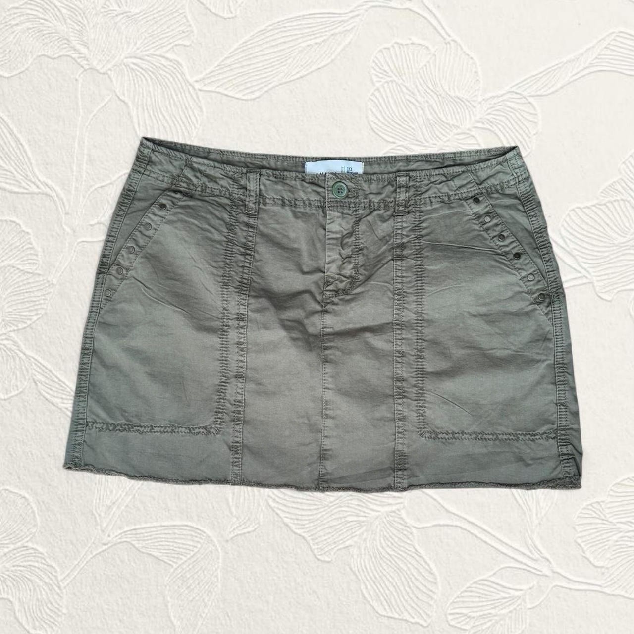 Old Navy Women's olive green utility style mini skirt size 10
