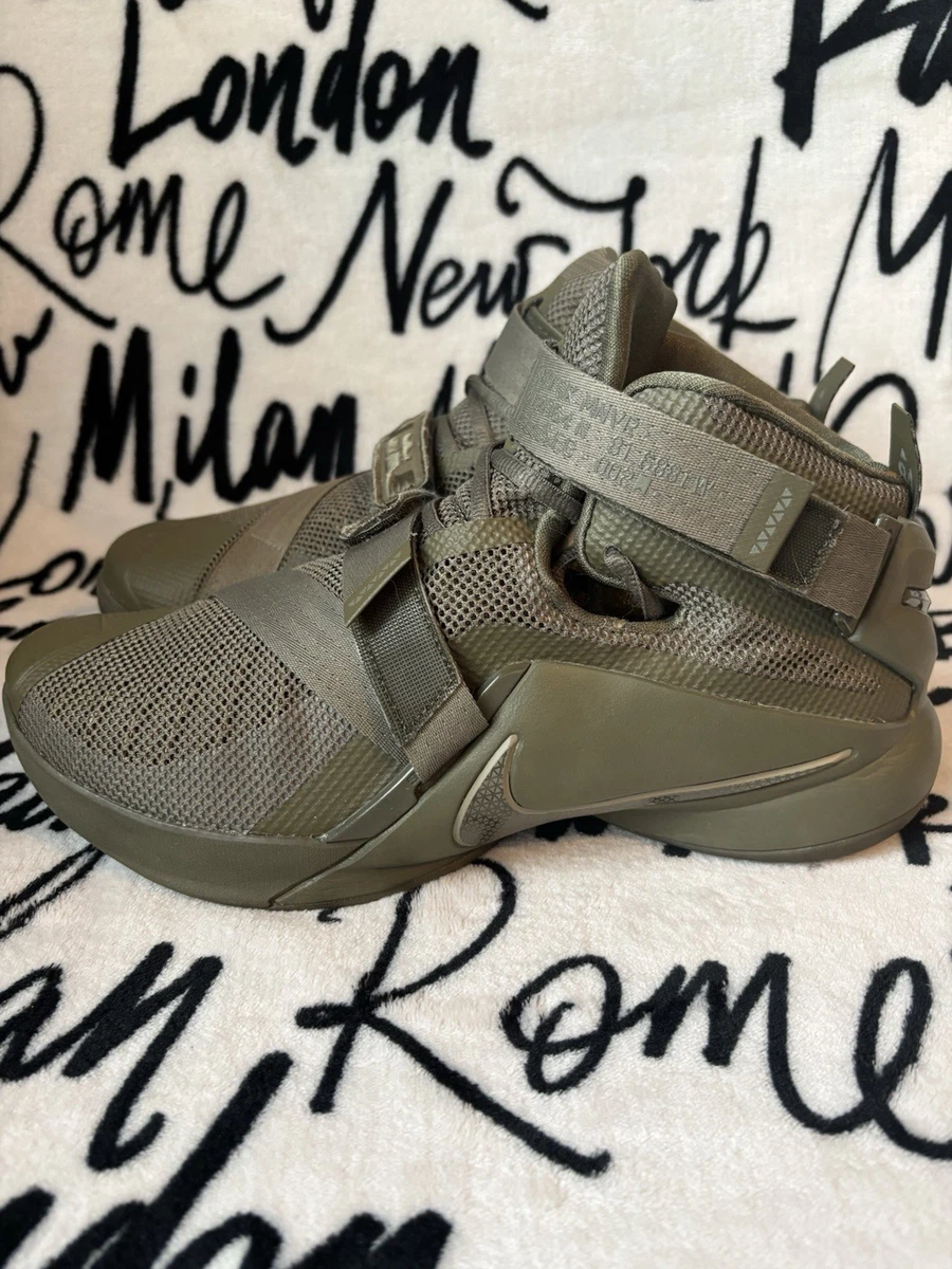 Nike LeBron Soldier 9 Men display picture 1